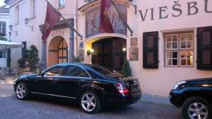 Prabangių automobilių nuoma Vilniuje